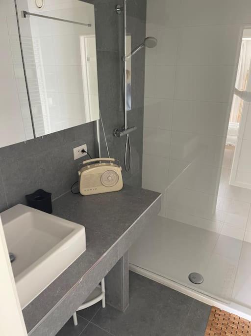 Recent En Lichtrijk Duplex-Appartement Te Wenduine Bagian luar foto